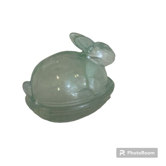 LE Smith Green Glass Bunny Rabbit On A Nest Covered Candy Dish - Picture 3 of 12